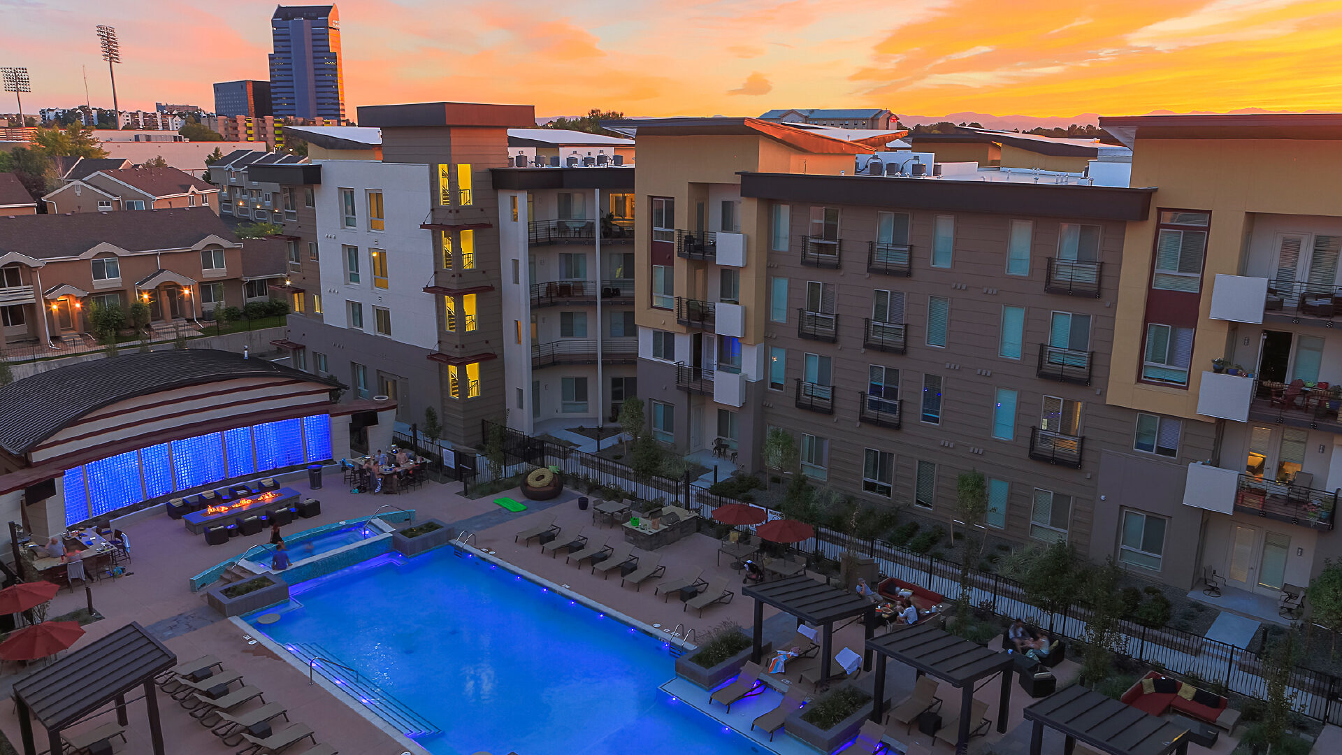 Amli At Cherry Creek